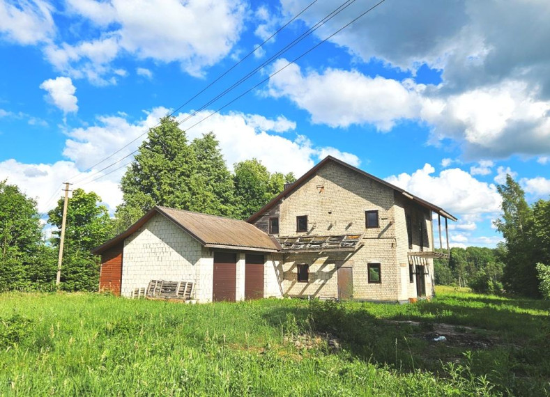 Parduodamas namas Žiediškės k., Molėtų r. sav., 65.10 m² ploto 3 kambariai 4