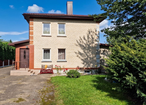 Parduodamas namas Krakių g., Krakių k., Mažeikių r. sav., 115.39 m2 ploto, 2 aukštai Parduodamas namas Krakių g., Krakių k., Mažeikių r. sav., 115.39 m2 ploto, 2 aukštai