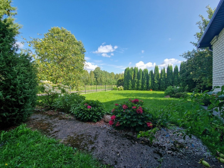 Parduodamas namas Krakių g., Krakių k., Mažeikių r. sav., 115.39 m2 ploto, 2 aukštai 6