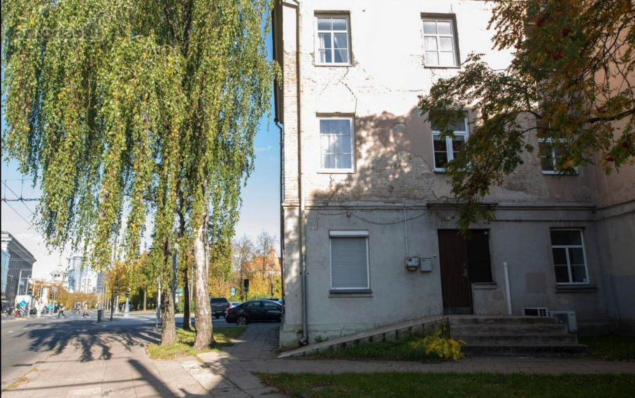 Parduodamas butas Vilniaus m. sav., 44.00 m² ploto 1 kambarys 2