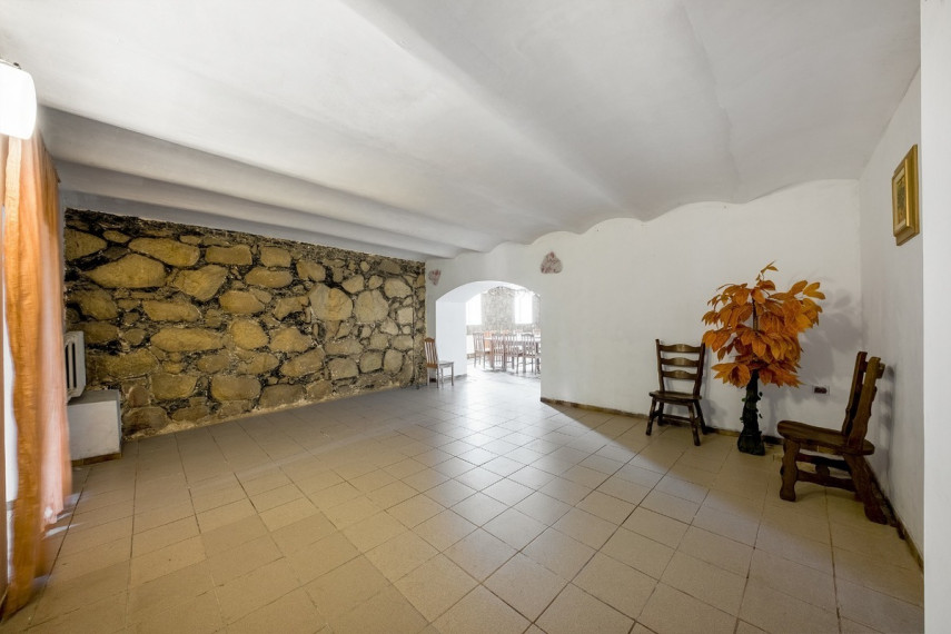 Parduodamos kitos paskirties, maitinimo, paslaugų, prekybos patalpos Dvaro, Naujadvario k., Švenčionių r. sav., 767.17 m2 ploto 32
