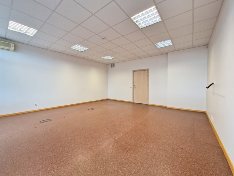 Nuomojamos administracinės patalpos Kirtimų g., Kirtimai, Vilniaus m., Vilniaus m. sav., 300 m2 ploto 2