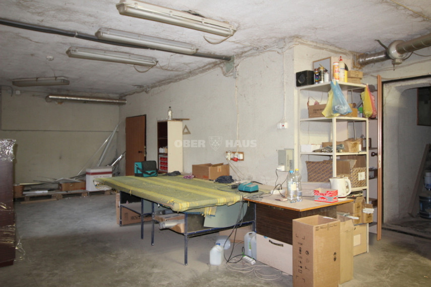 Parduodamos administracinės, kitos paskirties patalpos Vakarinė g., Panevėžio m. sav., 1657.54 m2 ploto 11