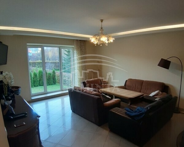 Parduodamas namas Liepojos g., Miško, Klaipėdos m., Klaipėdos m. sav., 270 m2 ploto, 2 aukštai 3