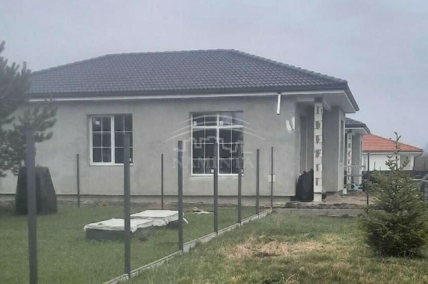 Parduodamas namas Dituvos k., Klaipėdos r. sav., 90 m2 ploto, 1 aukštai 4
