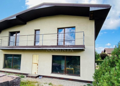 Parduodamas namas Mokyklos, Klaipėdos m., Klaipėdos m. sav., 180 m2 ploto, 2 aukštai Parduodamas namas Mokyklos, Klaipėdos m., Klaipėdos m. sav., 180 m2 ploto, 2 aukštai