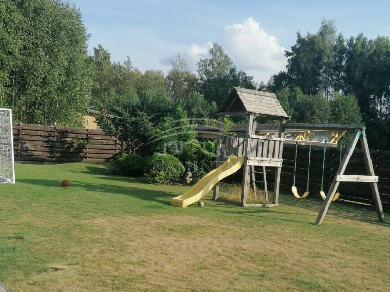 Parduodamas namas Radailių k., Klaipėdos r. sav., 266 m2 ploto, 2 aukštai 3