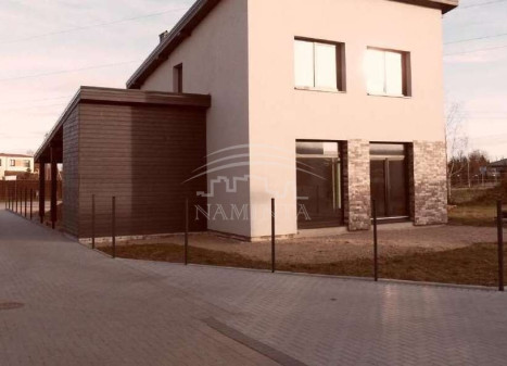 Parduodamas namas Mazūriškių k., Klaipėdos r. sav., 147 m2 ploto, 2 aukštai