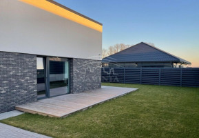 Parduodamas namas Slengių k., Klaipėdos r. sav., 105 m2 ploto, 1 aukštai 2