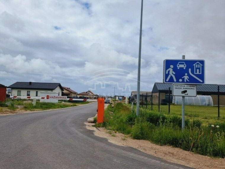 Parduodamas namas Klaipėdos r. sav., 250 m2 ploto, 1 aukštai 4