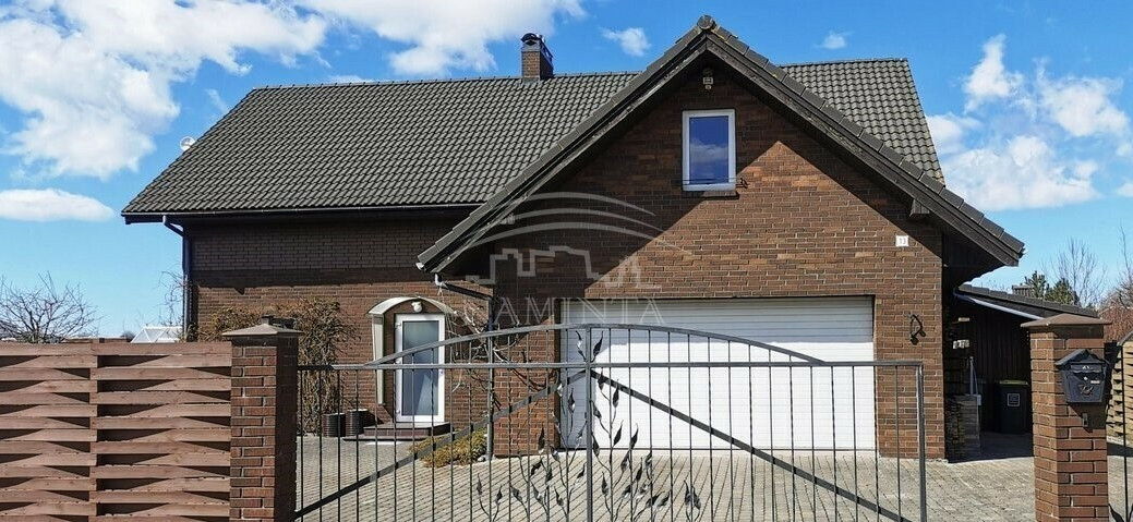 Parduodamas namas Slengių k., Klaipėdos r. sav., 193 m2 ploto, 2 aukštai 1