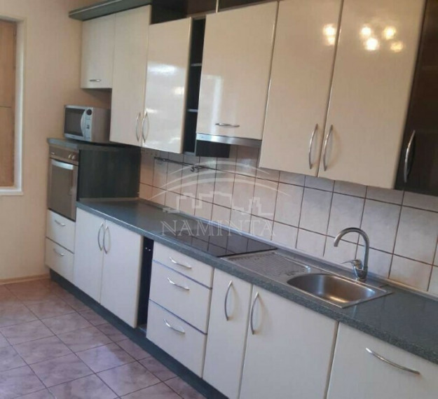 Parduodamas namas Jakų k., Klaipėdos r. sav., 202 m2 ploto, 2 aukštai 4