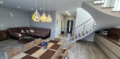 Parduodamas namas Slengių k., Klaipėdos r. sav., 144 m2 ploto, 2 aukštai 8
