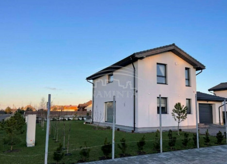 Parduodamas namas Kretingos m., Kretingos r. sav., 135 m2 ploto, 2 aukštai