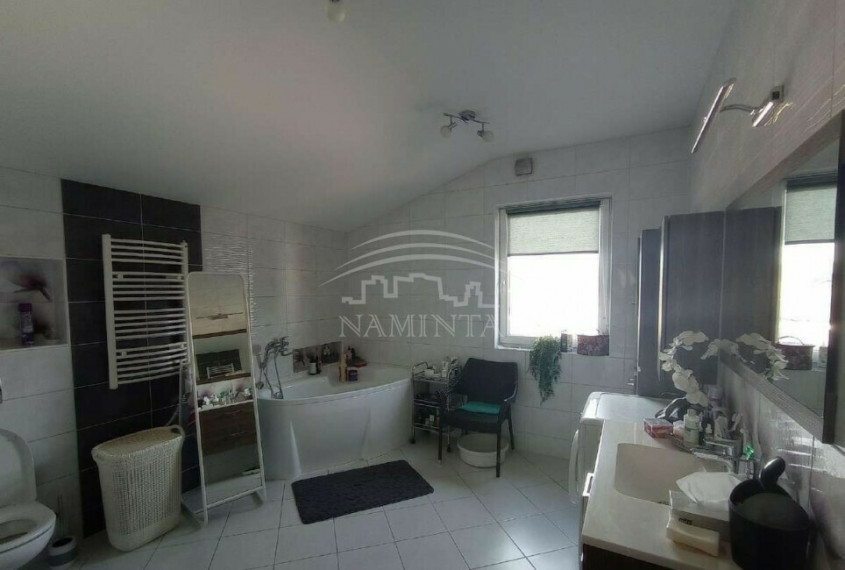 Parduodamas namas Klaipėdos m., Klaipėdos m. sav., 130 m2 ploto, 2 aukštai 9