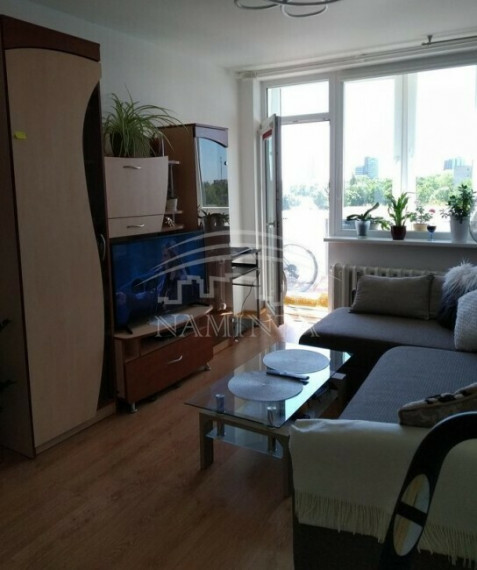 Parduodamas butas Šilutės pl., Kauno, Klaipėdos m., Klaipėdos m. sav., 27 m2 ploto, 1 kambariai 2