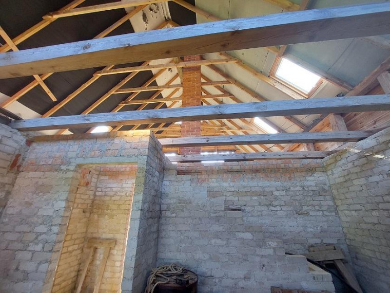 Parduodamas namas Šeimyniškių k., Utenos r. sav., 150.00 m² ploto 2 kambariai 14