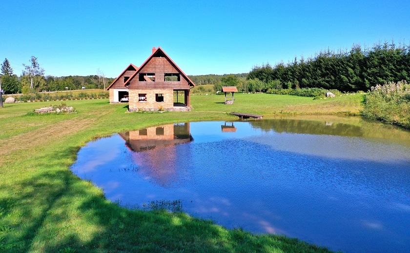 Parduodamas namas Šeimyniškių k., Utenos r. sav., 150.00 m² ploto 2 kambariai 7