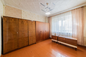 Parduodamas namas Alyvų g., Karklėnų mstl., Kelmės r. sav., 70.40 m² ploto 3 kambariai 6