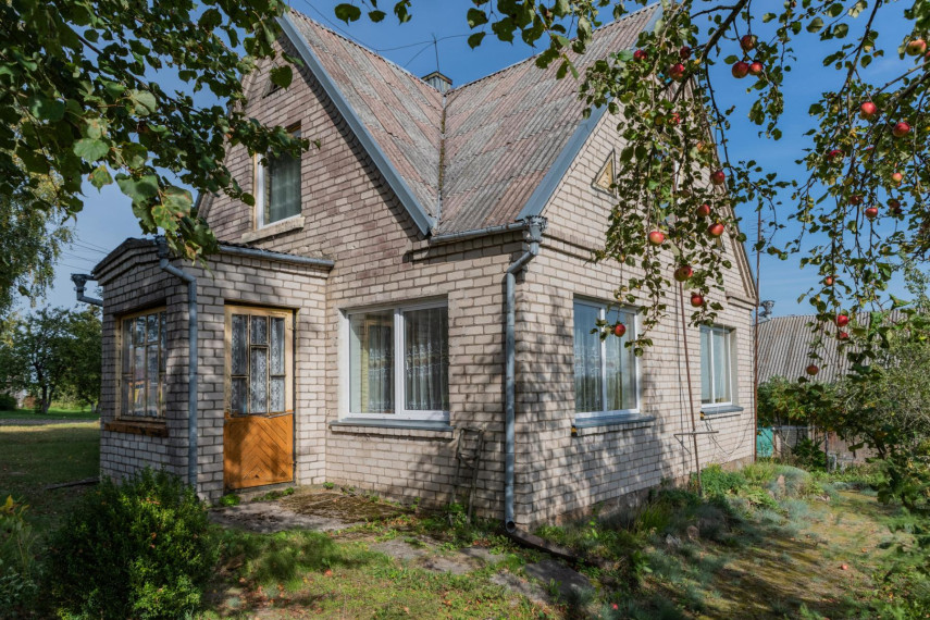 Parduodamas namas Alyvų g., Karklėnų mstl., Kelmės r. sav., 70.40 m² ploto 3 kambariai 18