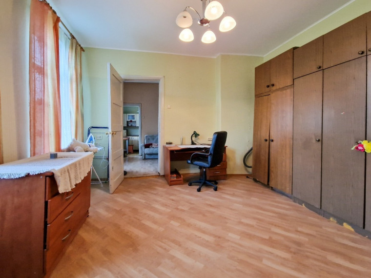 Parduodamas butas Stoties g., Mažeikių m., Mažeikių r. sav., 41.08 m2 ploto, 2 kambariai 4