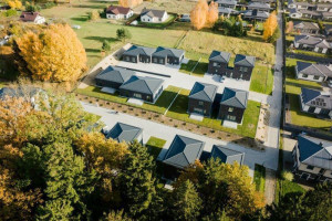 Parduodamas mūrinis 2 aukštų namas Vilniaus r. Arti miesto - tarp Pilaitės ir Zujūnų. 10