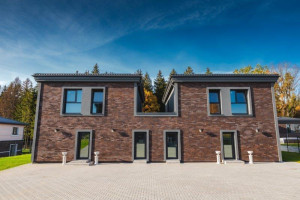 Parduodamas mūrinis 2 aukštų namas Vilniaus r. Arti miesto - tarp Pilaitės ir Zujūnų. 19