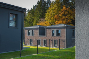 Parduodamas mūrinis 2 aukštų namas Vilniaus r. Arti miesto - tarp Pilaitės ir Zujūnų. 26