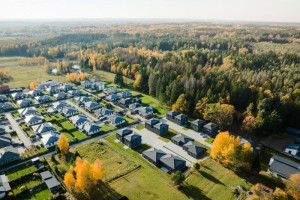 Parduodamas mūrinis 2 aukštų namas Vilniaus r. Arti miesto - tarp Pilaitės ir Zujūnų. 32