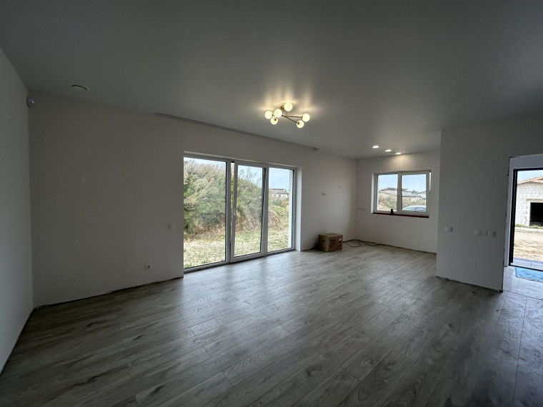 Parduodamas namas Klausmylių vs., Klaipėdos r. sav., 80.00 m² ploto 4 kambariai 11