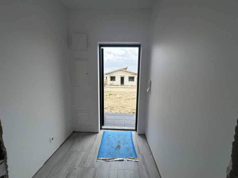 Parduodamas namas Klausmylių vs., Klaipėdos r. sav., 80.00 m² ploto 4 kambariai 13