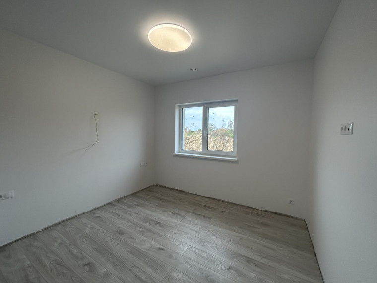 Parduodamas namas Klausmylių vs., Klaipėdos r. sav., 80.00 m² ploto 4 kambariai 6