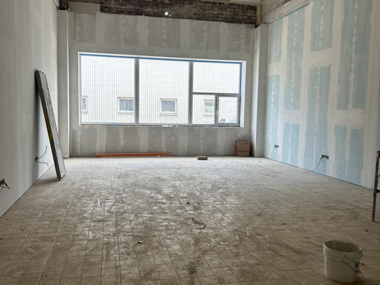 Nuomojamos patalpos 510 m² ploto 7