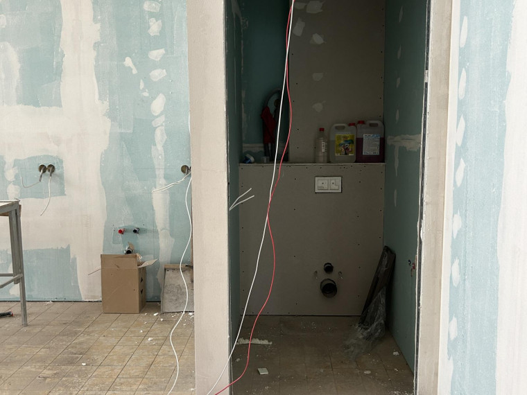 Nuomojamos patalpos 510 m² ploto 8