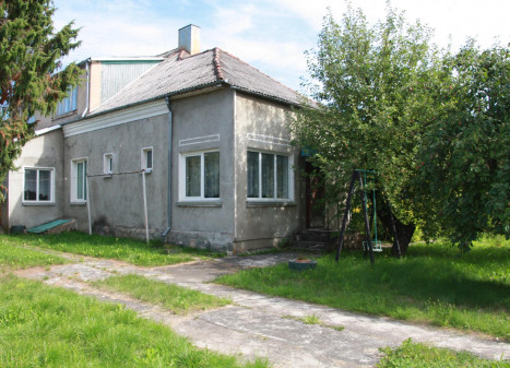 Parduodamas namas Karpėnų g., Naujosios Akmenės m., Akmenės r. sav., 87.91 m² ploto 4 kambariai