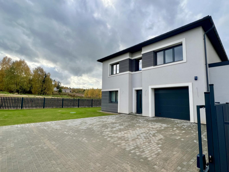 Parduodamas namas Verbų g., Didžiosios Riešės k., Vilniaus r. sav., 188 m² ploto 5 kambariai 2
