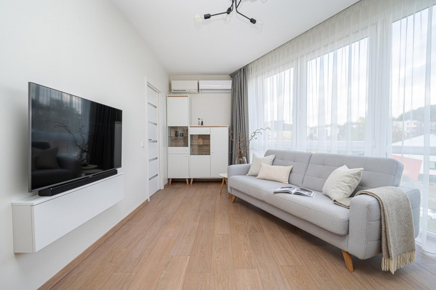 Parduodamas butas Sakalų g., Žvėrynas, Vilniaus m., Vilniaus m. sav., 57.37 m² ploto 3 kambariai 3