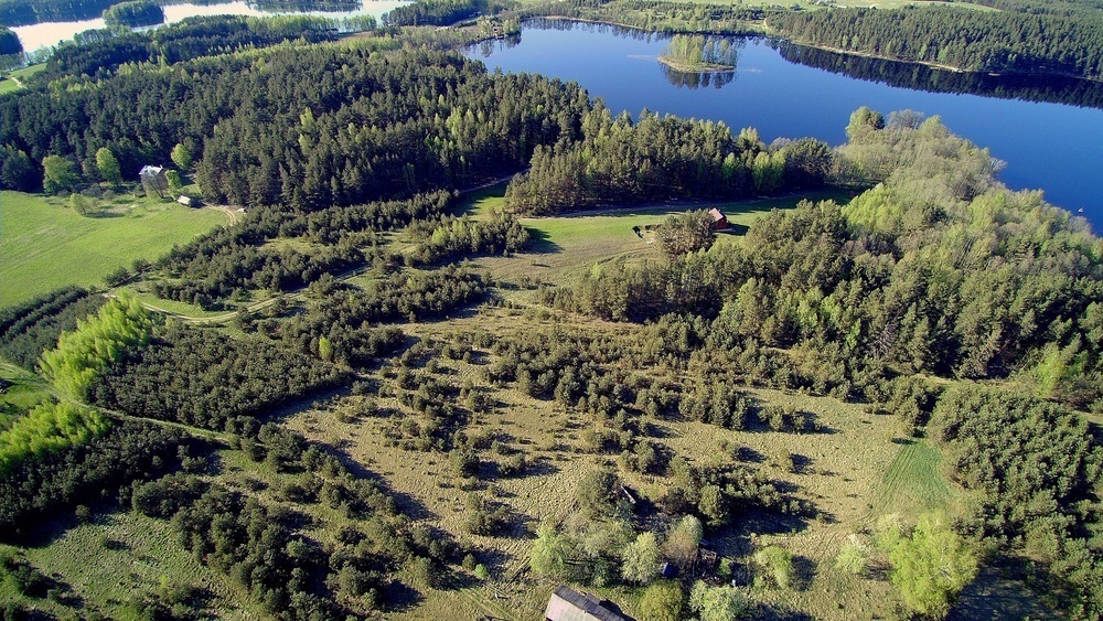 Parduodamas žemės sklypas prie ežero Molėtuose - 363 arų ploto 1