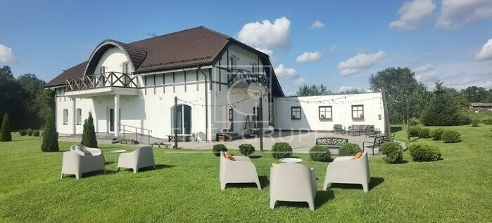 Parduodamas namas Šlaveitų k., Kretingos r. sav., 299 m2 ploto, 2 aukštai 10