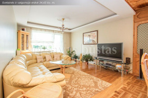 Parduodamas namas Miško g., Šiaulių m., Šiaulių m. sav., 332.93 m2 ploto, 2 aukštai 4