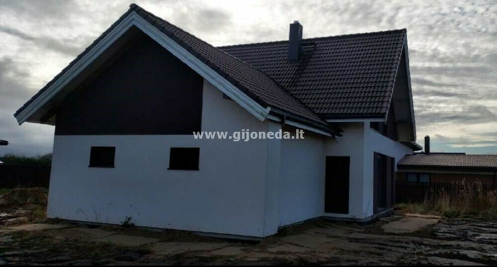 Parduodamas namas Šlapšilės k., Klaipėdos r. sav., 150 m2 ploto, 2 aukštai 3