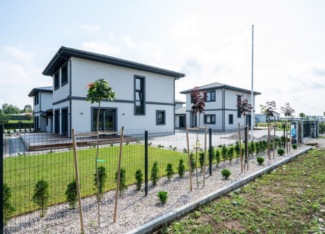 Parduodamas namas Saulės g., Bukiškio k., Vilniaus r. sav., 151 m2 ploto, 2 aukštai