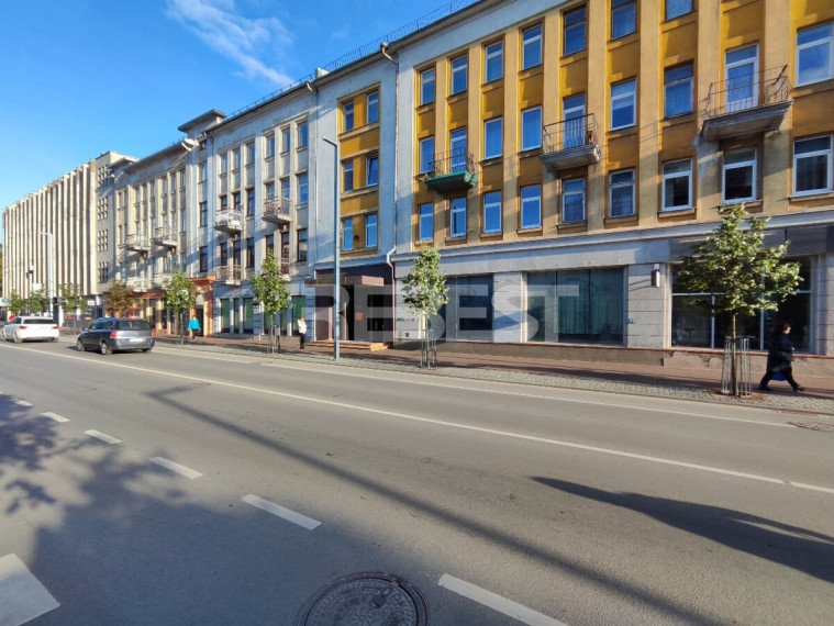 Parduodamos administracinės, paslaugų, prekybos patalpos Tilžės g., Centras, Šiaulių m., Šiaulių m. sav., 293.23 m2 ploto 1