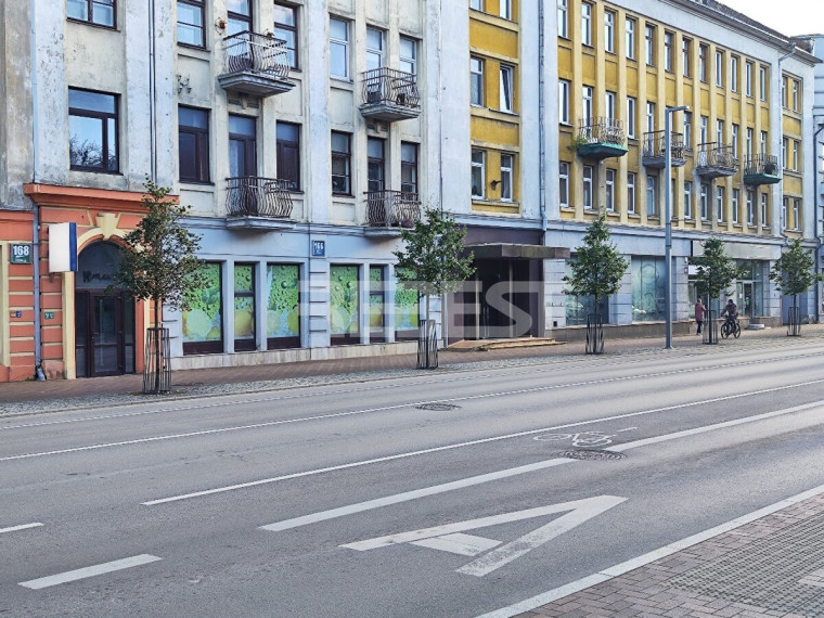 Parduodamos administracinės, paslaugų, prekybos patalpos Tilžės g., Centras, Šiaulių m., Šiaulių m. sav., 293.23 m2 ploto 2