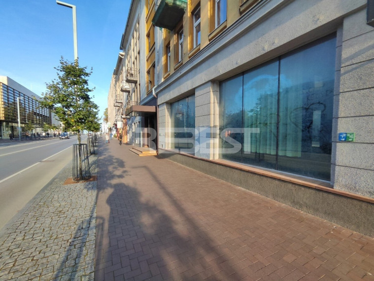 Parduodamos administracinės, paslaugų, prekybos patalpos Tilžės g., Centras, Šiaulių m., Šiaulių m. sav., 293.23 m2 ploto 4