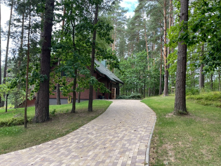 Parduodamas namas Siesarties g., Juočių k., Molėtų r. sav., 330 m2 ploto 9