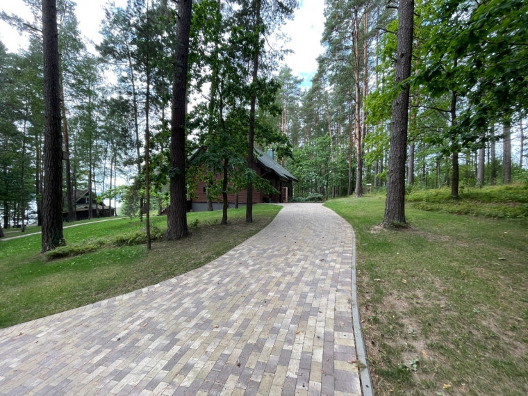 Parduodamas namas Siesarties g., Juočių k., Molėtų r. sav., 330 m2 ploto 14