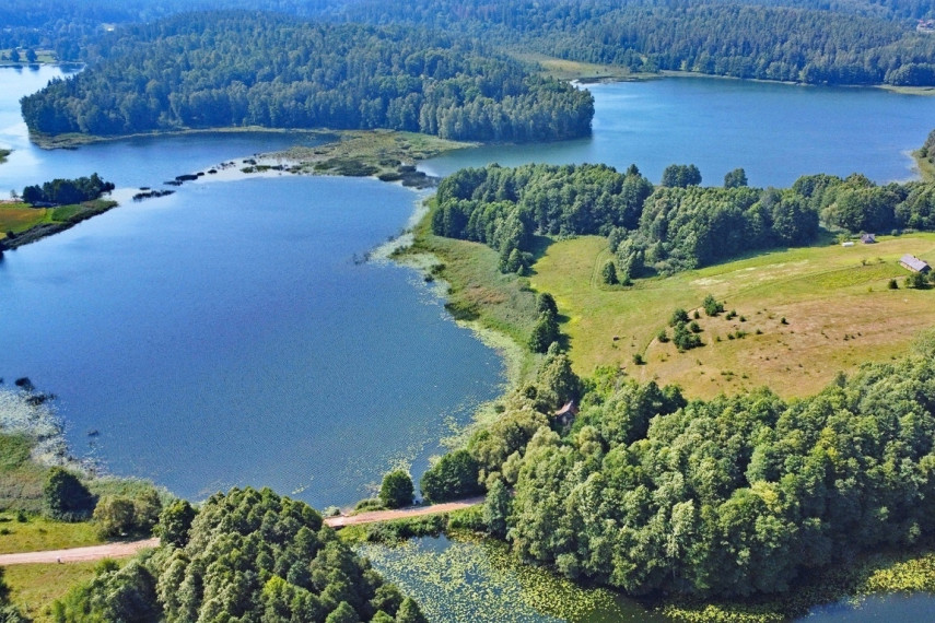 Parduodamas žemės sklypas 3,54 ha ploto su ~500 m ežero pakrantės ir sena sodyba 16