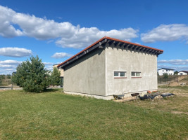 Parduodamas namų valdos sklypas Trakų r.,  Skynimų k., su ūkiniu pastatu 48 kv.m ploto 2