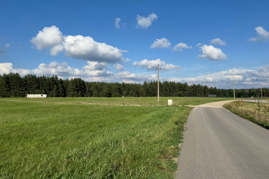 Parduodami namų valdos sklypai Liepynų kaime, Paluknio sen., Trakų r. 12